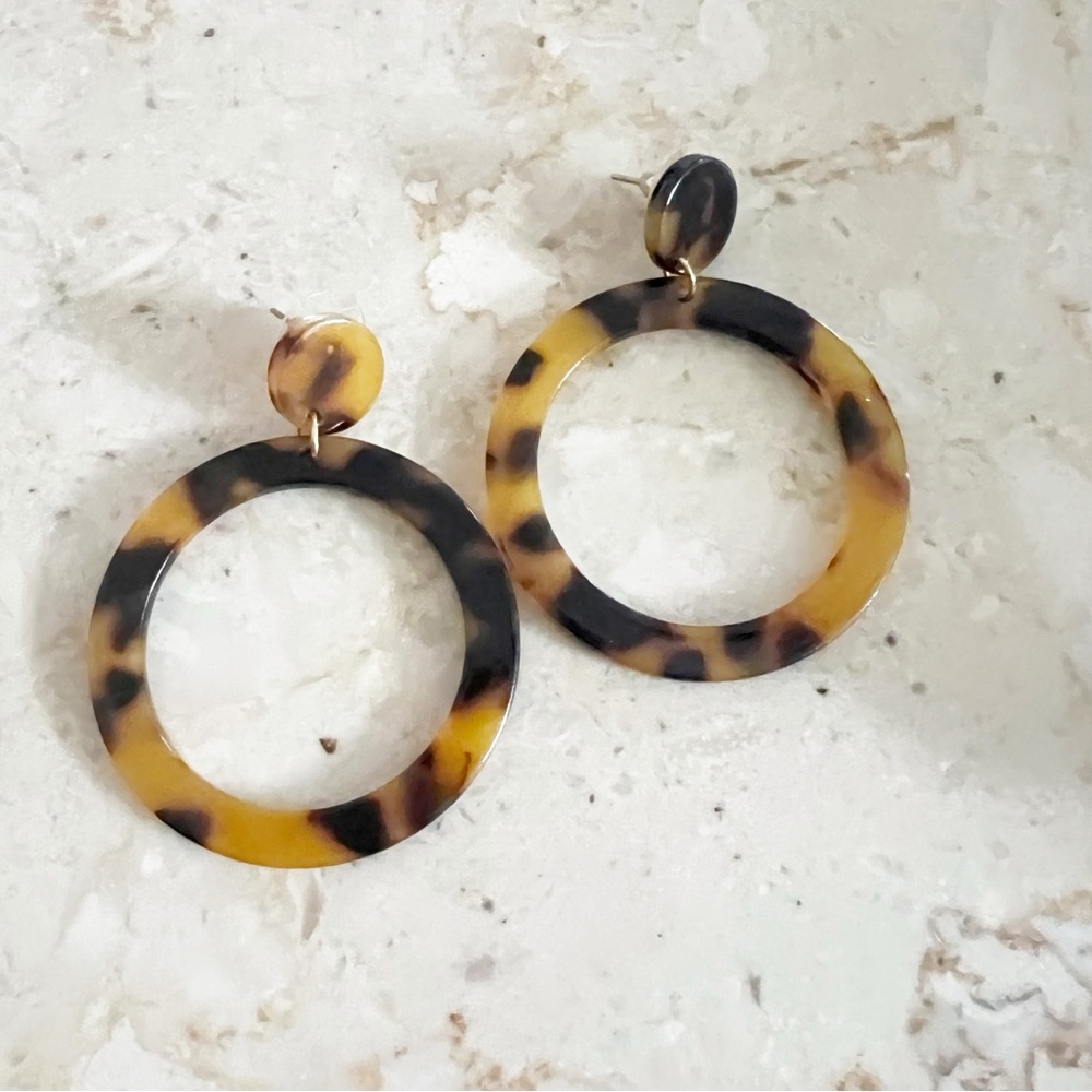 Brown and Tan Hoop Earrings with Tortoise Pattern